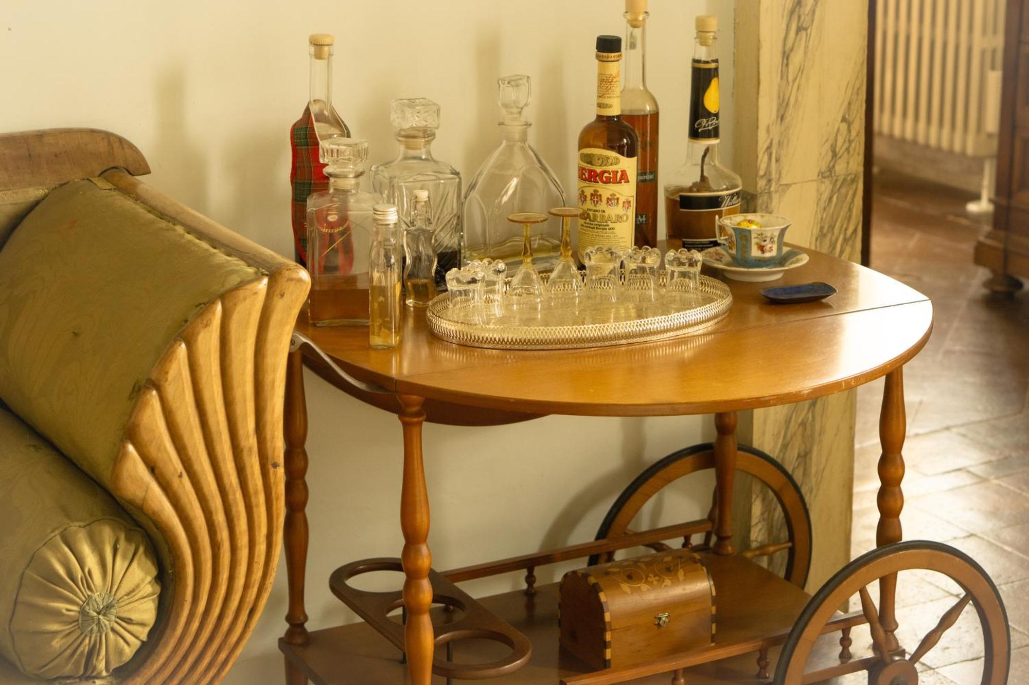 Colli del Tronto B&B In An 1800S Frescoed Villa With Panoramic Solarium And Historic Park - Villa Mastrangelo מראה חיצוני תמונה